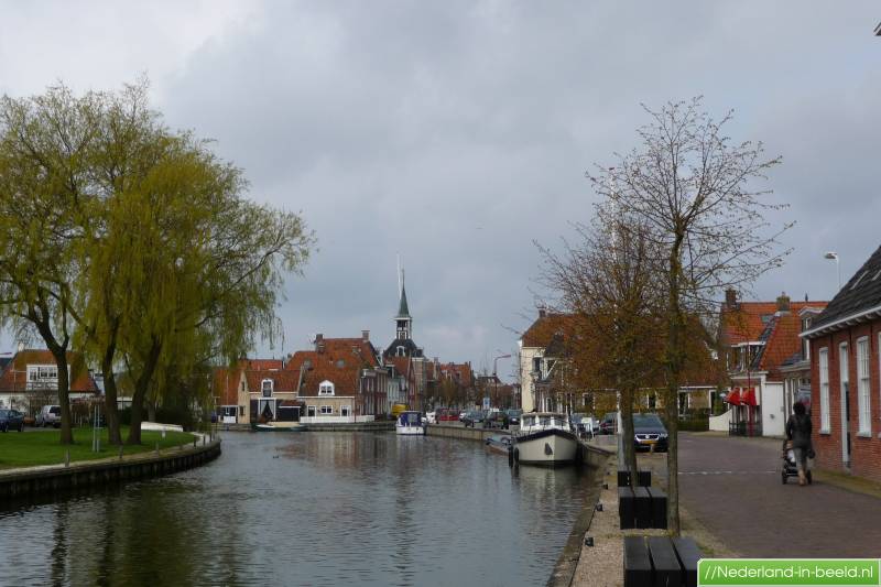 Het kanaal vanaf het IJsselmeer naar de Friese meren
